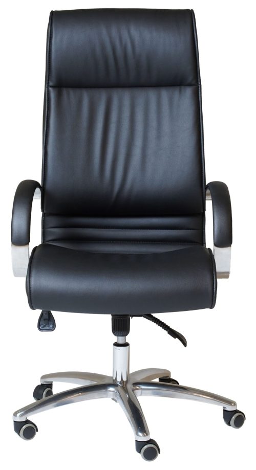 CL820